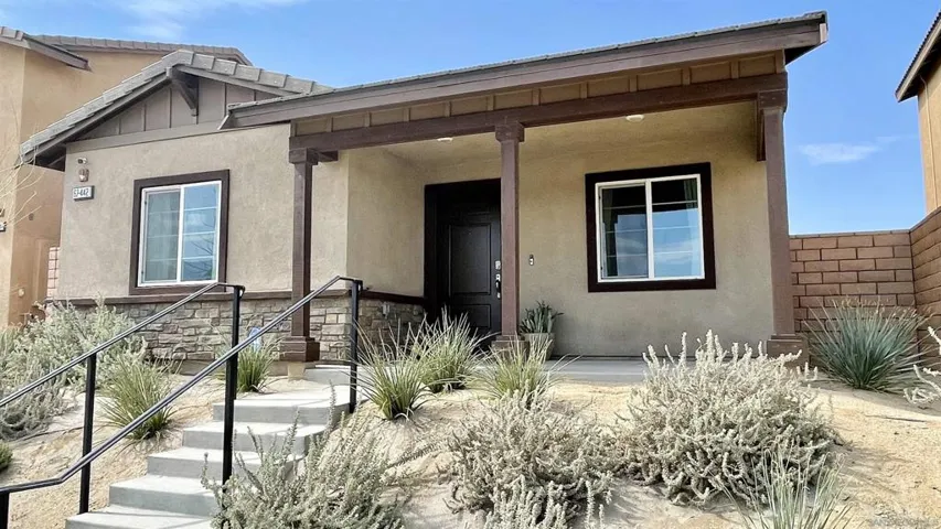 67442 Rio Vista Dr, Cathedral City, California 92234