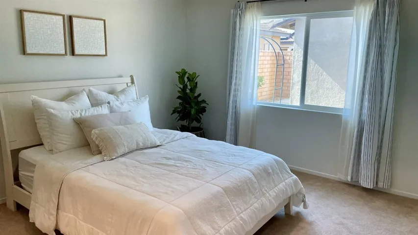 67442 Rio Vista Dr, Cathedral City, California 92234