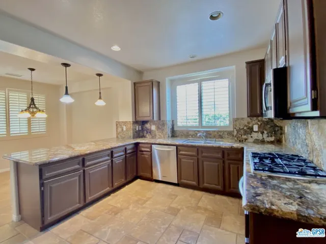 42411 Bridges Court, Indio, California 92203