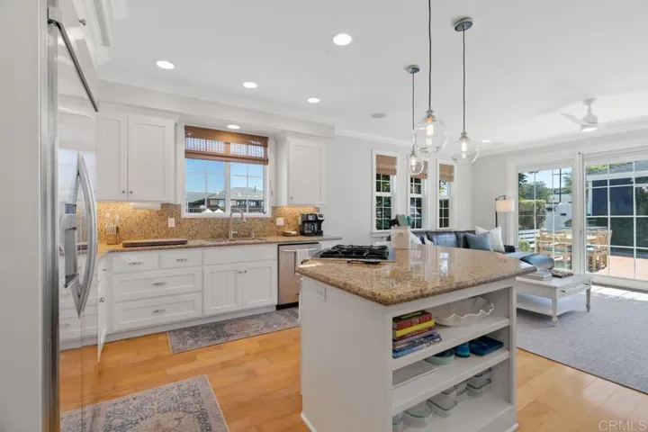 701 H Avenue, Coronado, California 92118