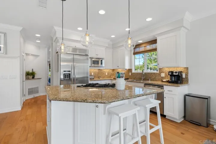 701 H Avenue, Coronado, California 92118