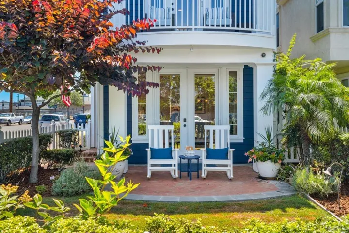 701 H Avenue, Coronado, California 92118