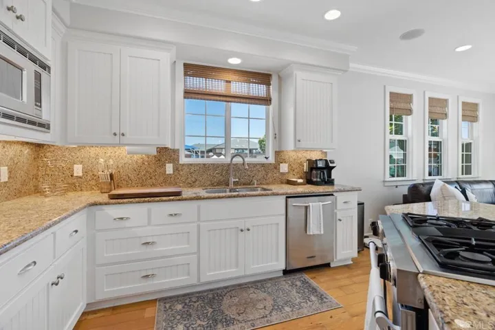 701 H Avenue, Coronado, California 92118