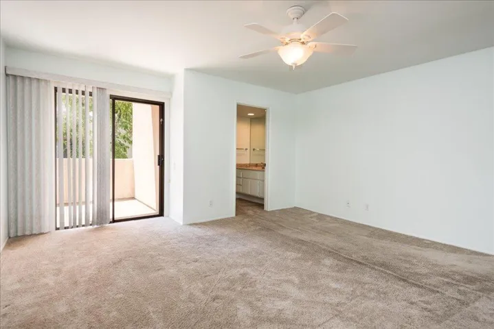 08-2030normandycourt-hr-8