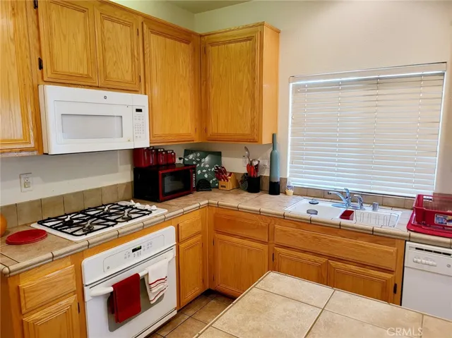 42846 21st Street W, Lancaster, California 93536