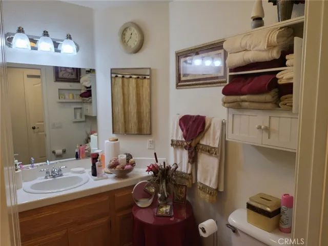 1st Floor Full Bath