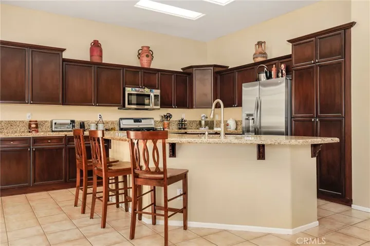 1380 Whispering Wind Lane, Corona, California 92881