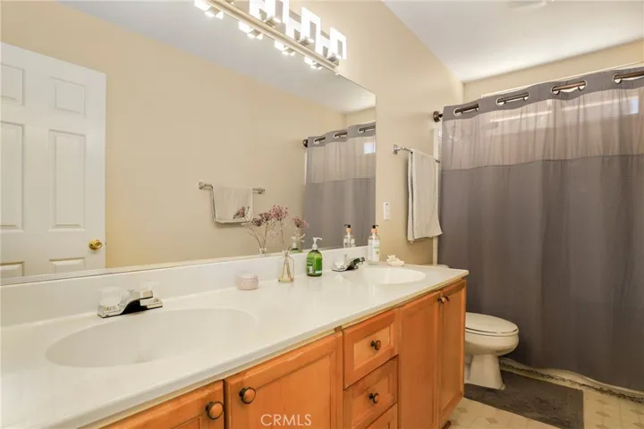 1380 Whispering Wind Lane, Corona, California 92881