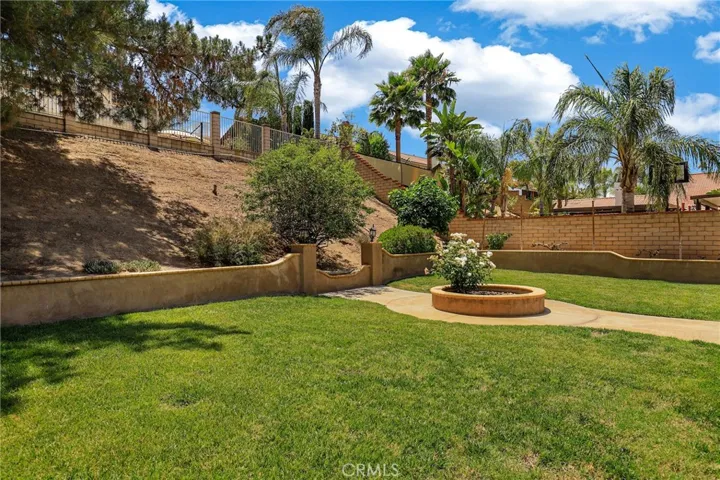1380 Whispering Wind Lane, Corona, California 92881