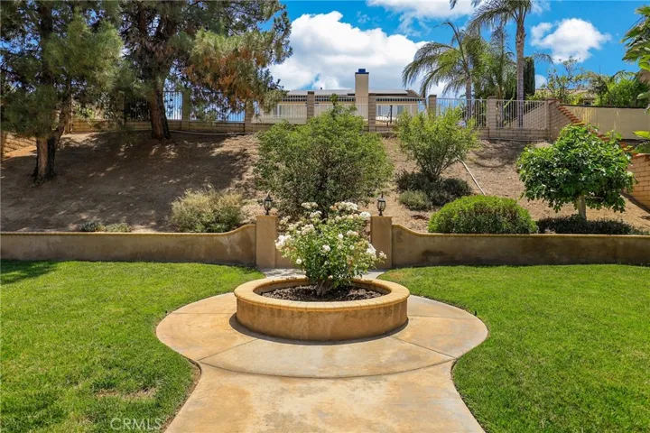 1380 Whispering Wind Lane, Corona, California 92881