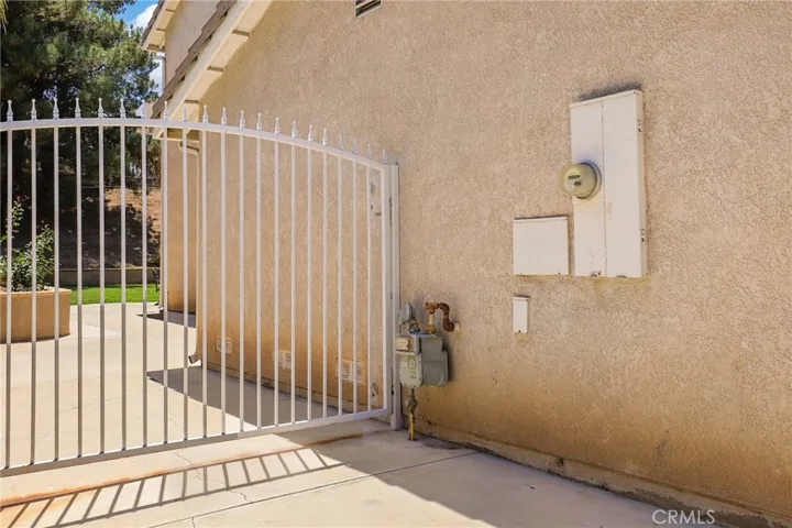 1380 Whispering Wind Lane, Corona, California 92881