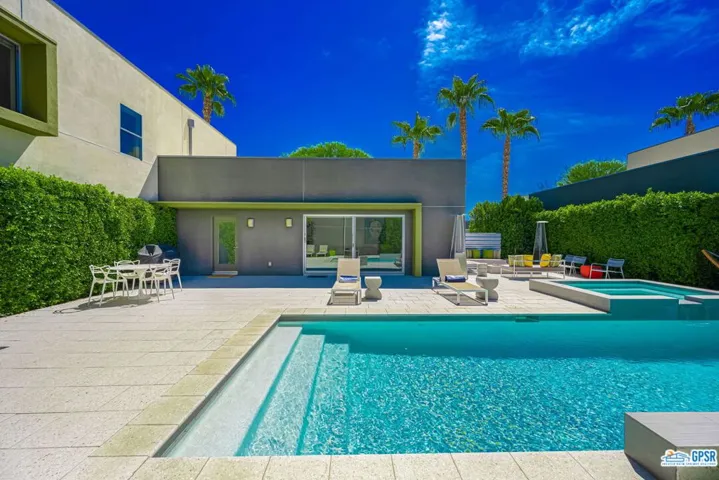 1065 Audrey Drive, Palm Springs, California 92262