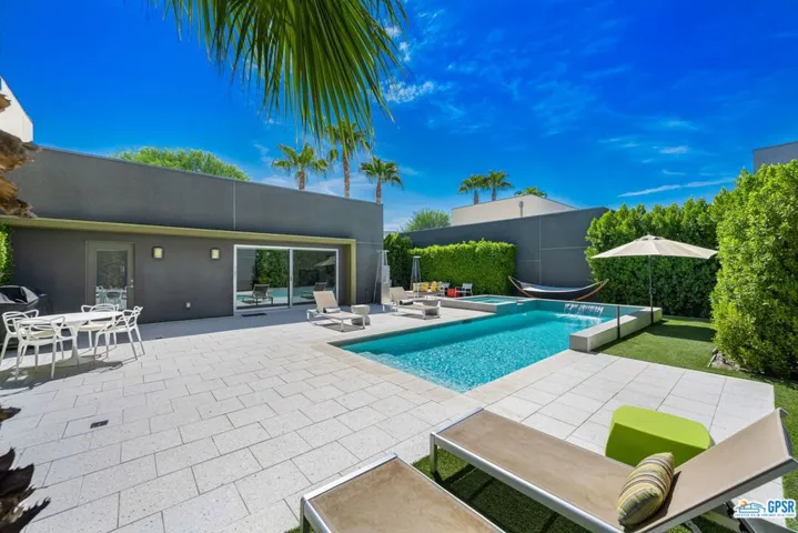 1065 Audrey Drive, Palm Springs, California 92262