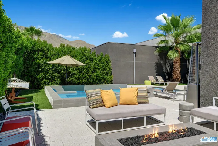 1065 Audrey Drive, Palm Springs, California 92262