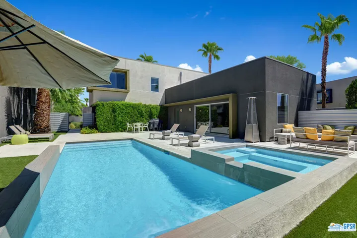 1065 Audrey Drive, Palm Springs, California 92262