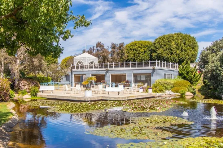 7325 Lantana, Carlsbad, California 92011