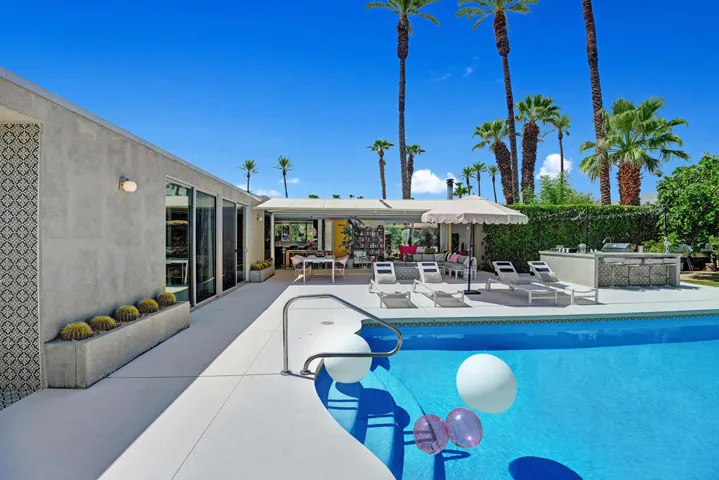 POOL TO HOUSE MLS