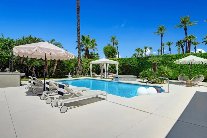 CHAISES TO POOL AND CABANA MLS