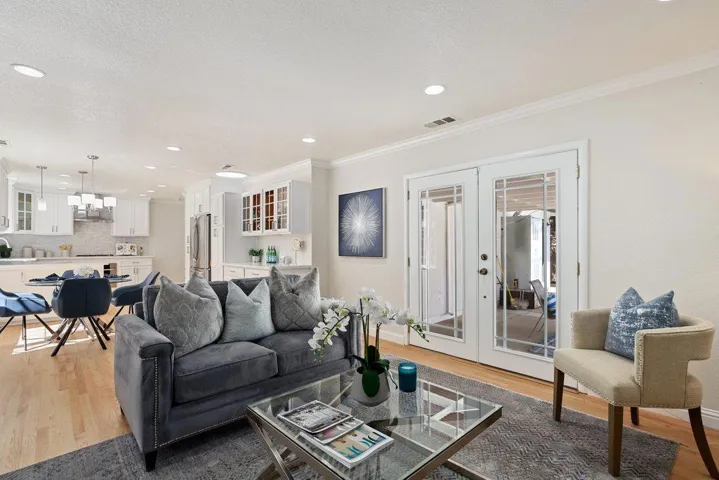 533 Robin Drive, Santa Clara, California 95050