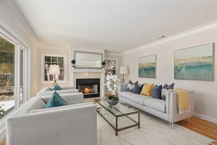 533 Robin Drive, Santa Clara, California 95050