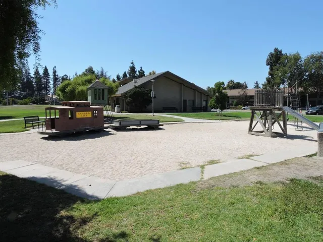 533 Robin Drive, Santa Clara, California 95050