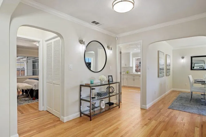 533 Robin Drive, Santa Clara, California 95050