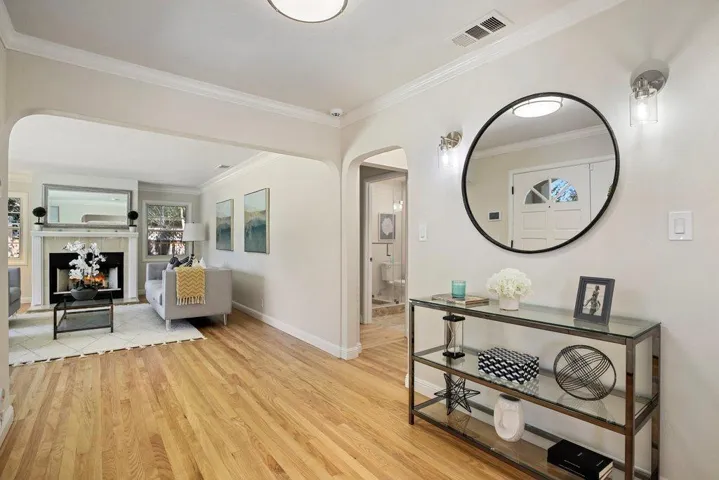 533 Robin Drive, Santa Clara, California 95050