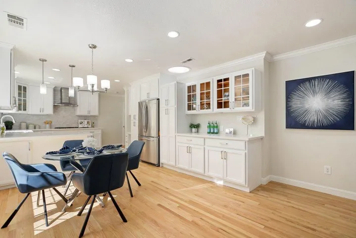533 Robin Drive, Santa Clara, California 95050