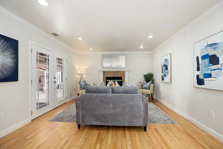 533 Robin Drive, Santa Clara, California 95050