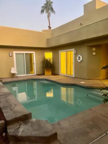 Pool 3 - Night