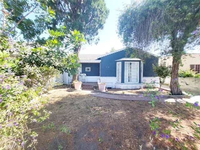 216 W Imperial, Los Angeles, California 90061