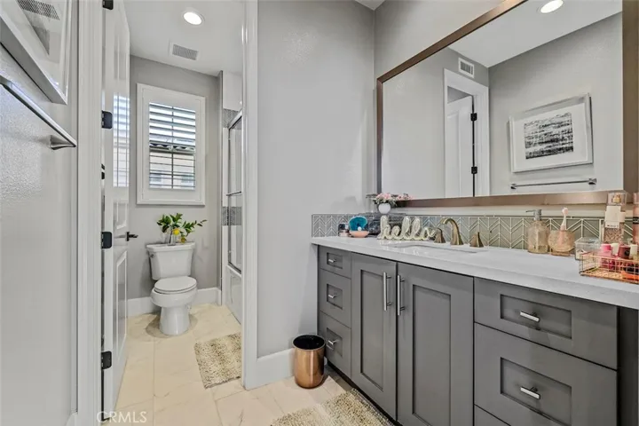 17322 Burrows Lane, Huntington Beach, California 92649