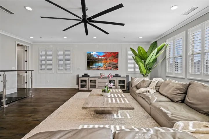 17322 Burrows Lane, Huntington Beach, California 92649