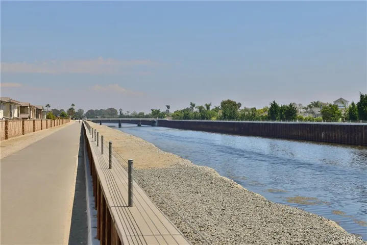 17322 Burrows Lane, Huntington Beach, California 92649