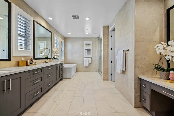 17322 Burrows Lane, Huntington Beach, California 92649