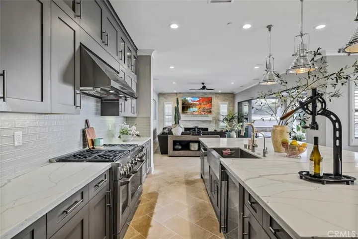 17322 Burrows Lane, Huntington Beach, California 92649