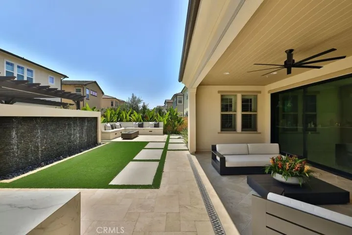 17322 Burrows Lane, Huntington Beach, California 92649