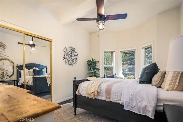 28626 Shenandoah Drive, Lake Arrowhead, California 92352