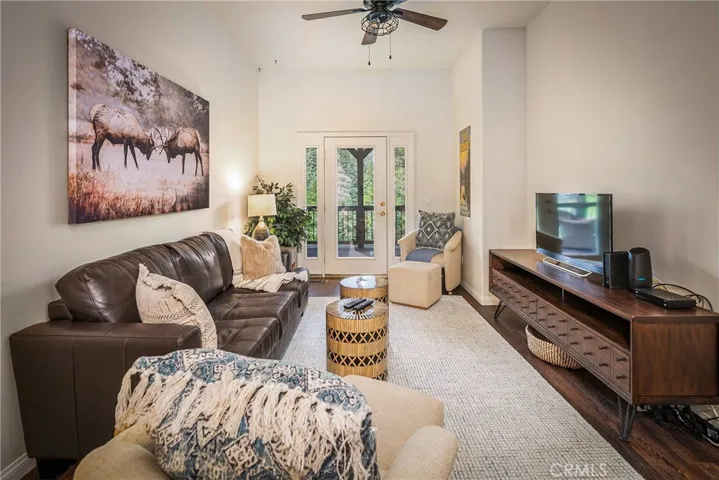 28626 Shenandoah Drive, Lake Arrowhead, California 92352