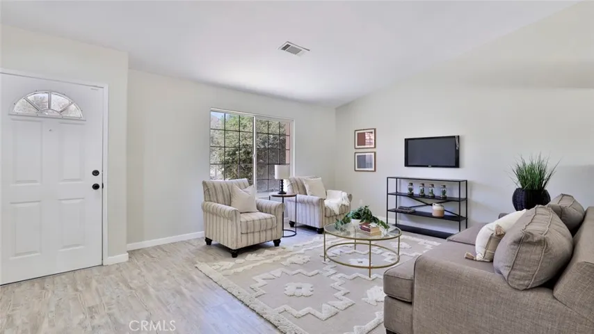 7585 Whitney Avenue, Yucca Valley, California 92284