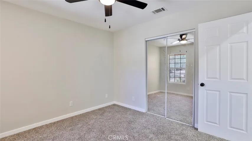 7585 Whitney Avenue, Yucca Valley, California 92284