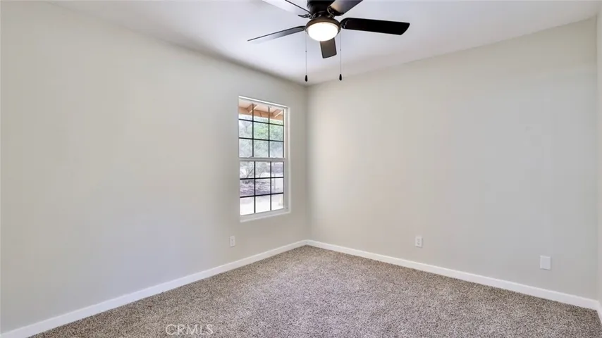 7585 Whitney Avenue, Yucca Valley, California 92284