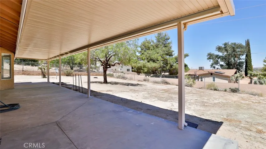 7585 Whitney Avenue, Yucca Valley, California 92284