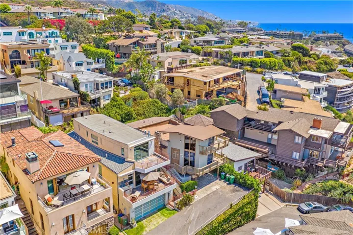 159 Dumond Drive, Laguna Beach, California 92651