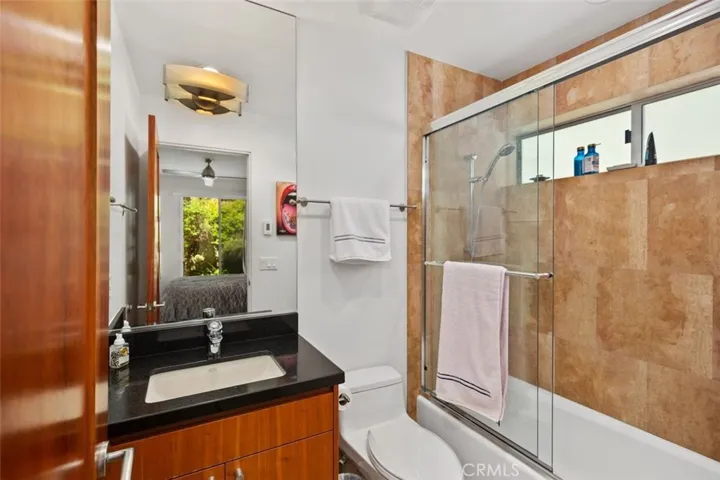 159 Dumond Drive, Laguna Beach, California 92651