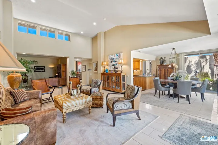30 Cresta Verde Drive, Rancho Mirage, California 92270