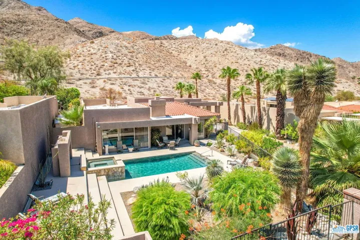 30 Cresta Verde Drive, Rancho Mirage, California 92270