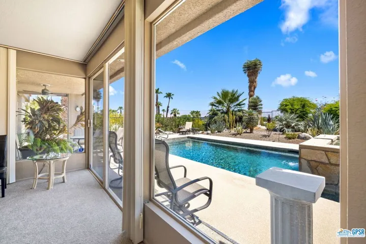 30 Cresta Verde Drive, Rancho Mirage, California 92270