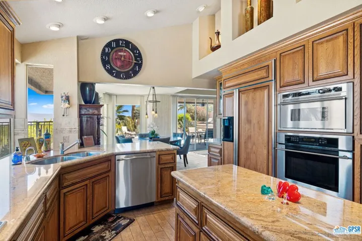 30 Cresta Verde Drive, Rancho Mirage, California 92270