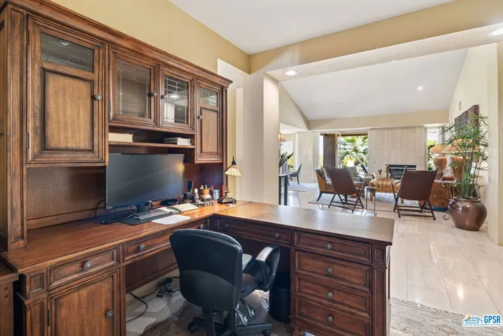 30 Cresta Verde Drive, Rancho Mirage, California 92270
